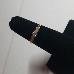 .55ct Diamond Ring. 10 k yellow gold. Size 6.5
